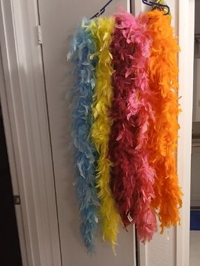 Feather Boas Party Pack - Multi-Color Feather Scarves 6 Foot Long 5 Colors